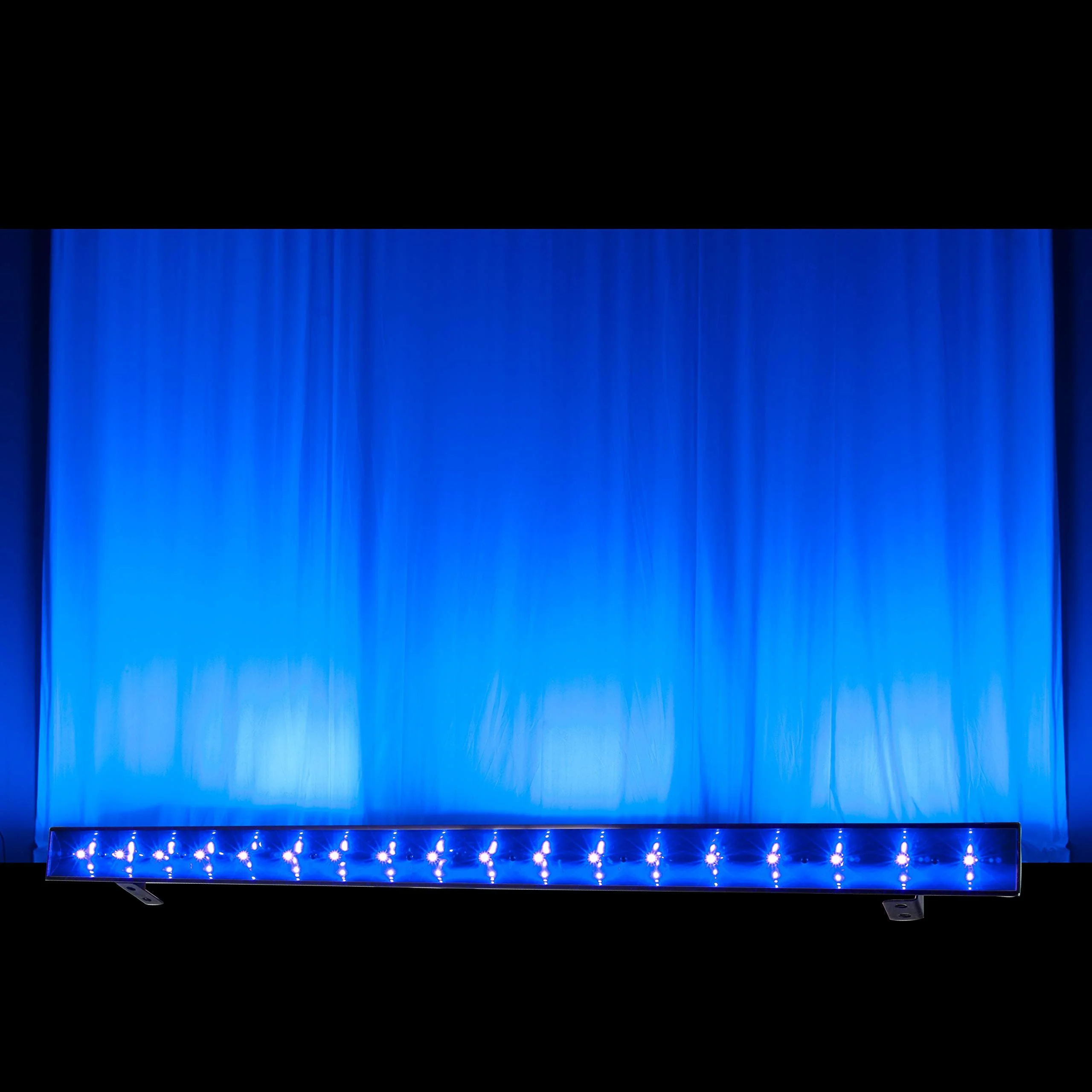 ADJ (ECO UV BAR Plus IR) - Image 6