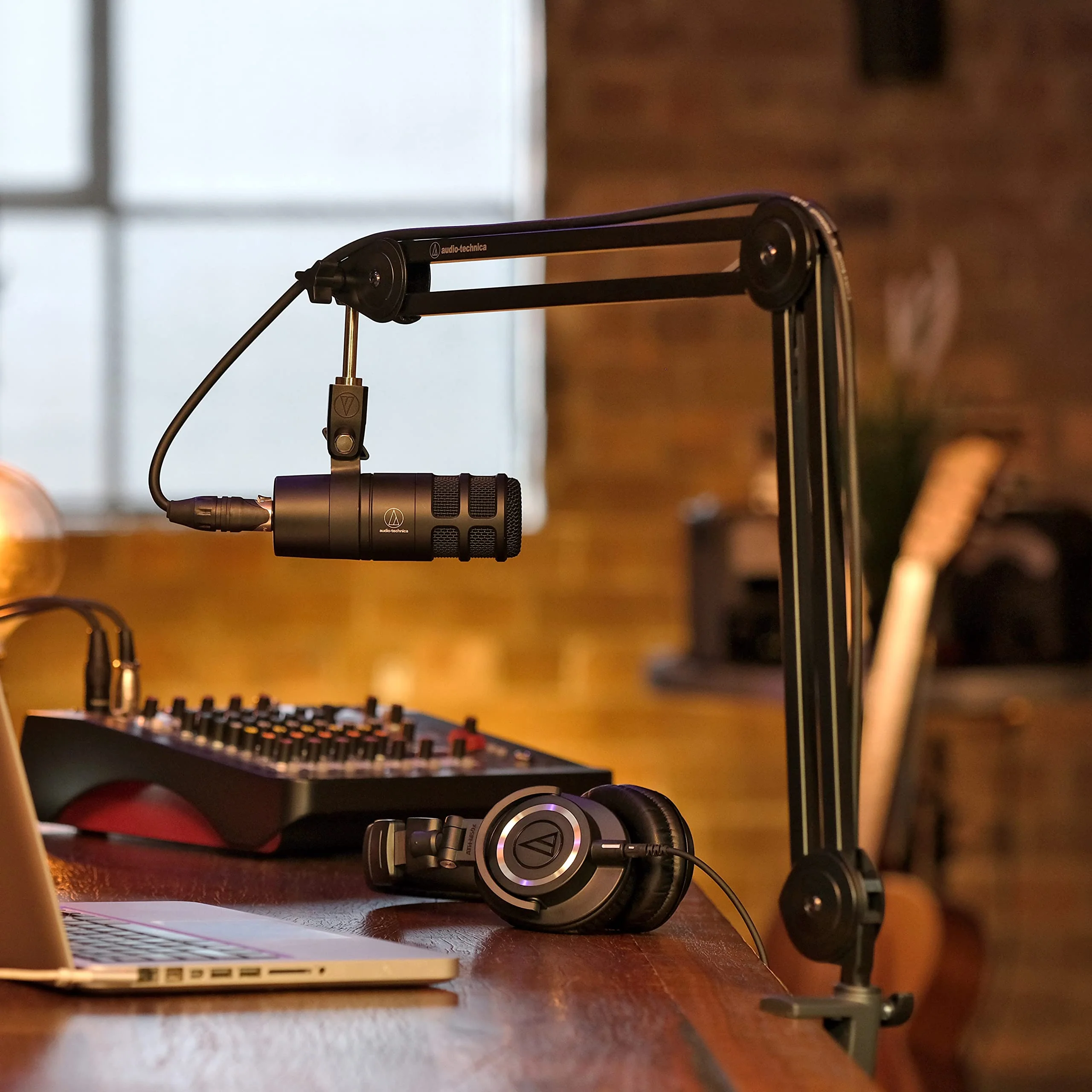Audio-Technica AT8700 Adjustable Microphone Boom Arm (at 8700) - Image 10