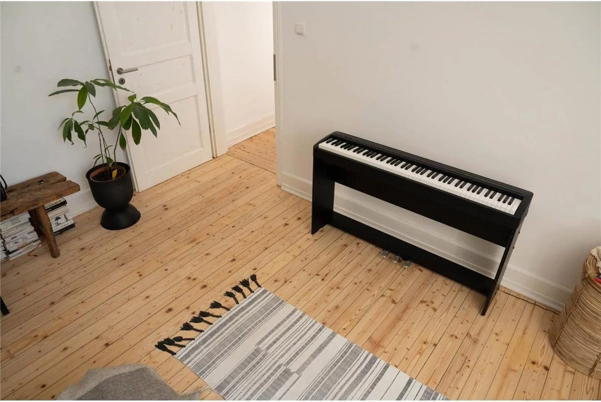 Kawai ES120 88-key Digital Piano with Speakers - Black - Image 4
