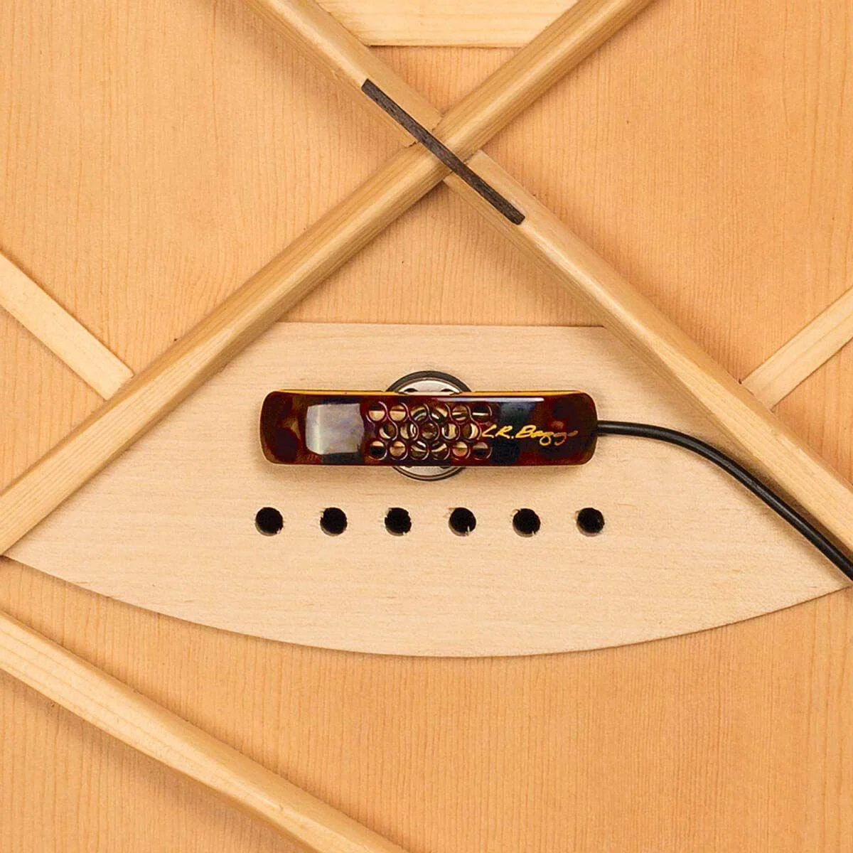LR Baggs Lyric Acoustic Guitar Microphone - Image 4