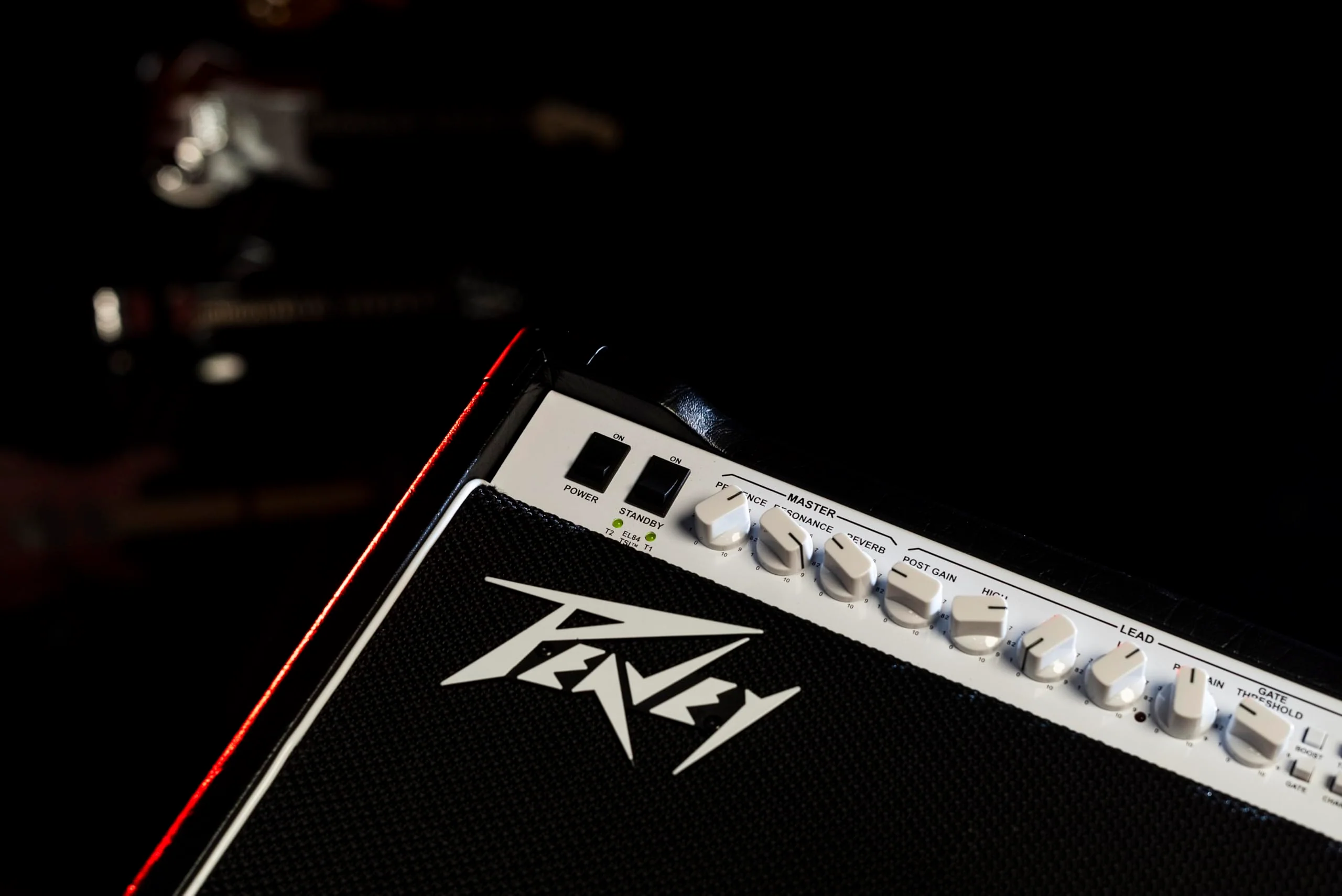 Peavey Invective.112 Combo Guitar Amplifier - Image 9
