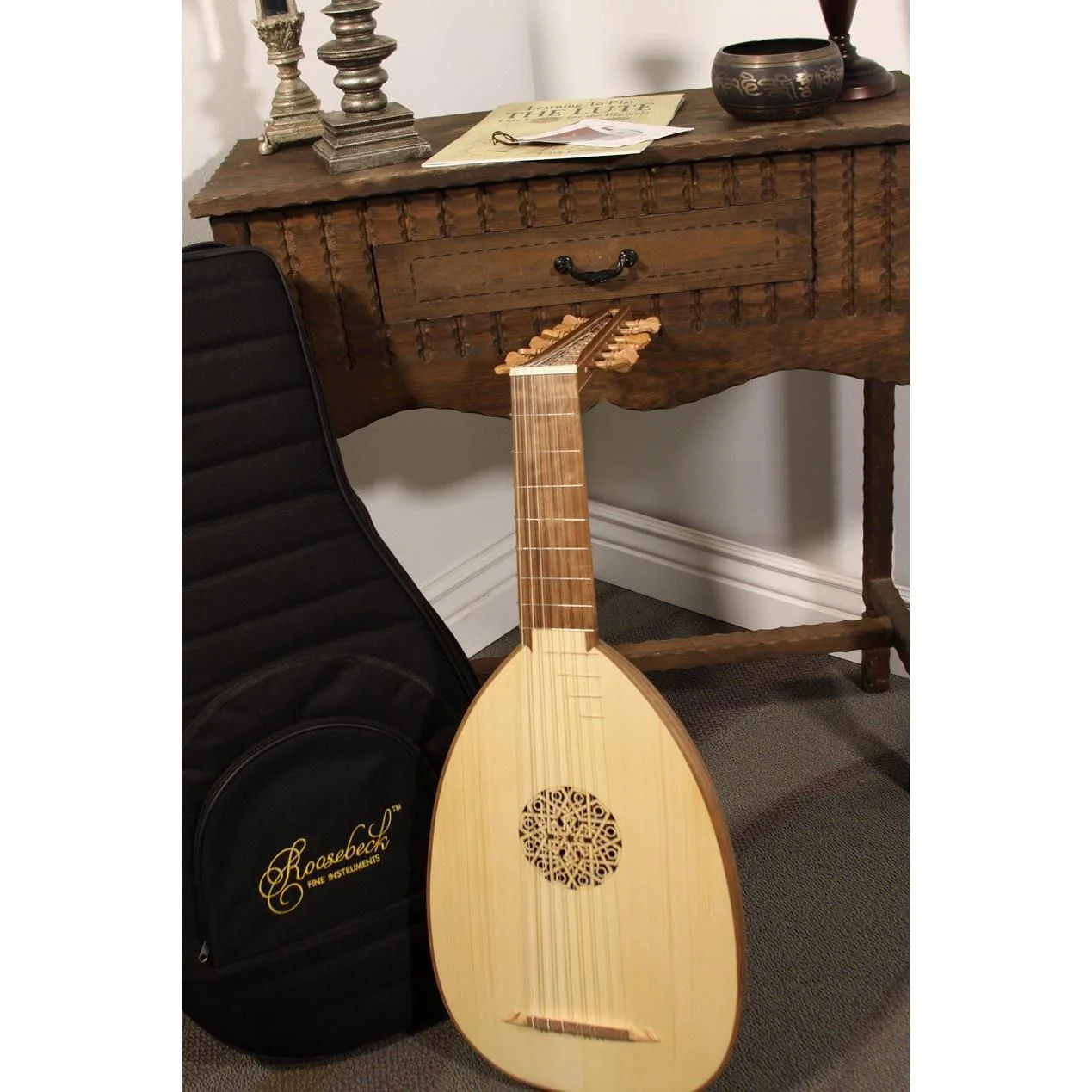 ROOSEBECK DELUXE 7-COURSE WALNUT LUTE w/ GIG BAG - Image 2