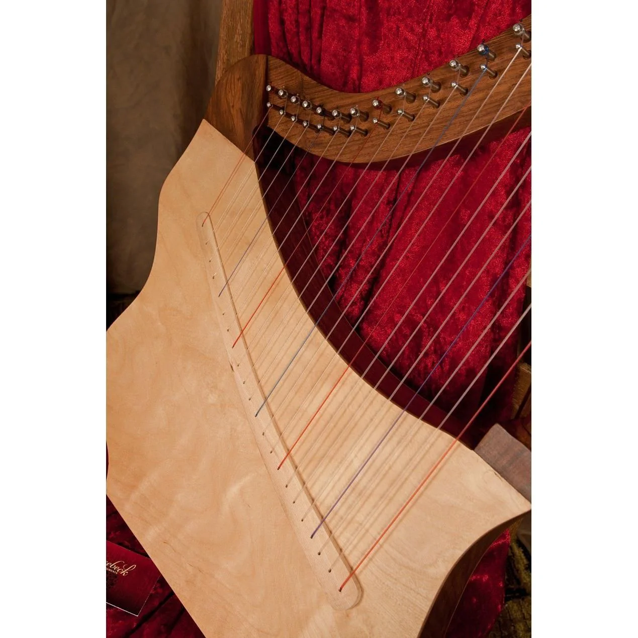 Roosebeck Lute Harp - Image 4