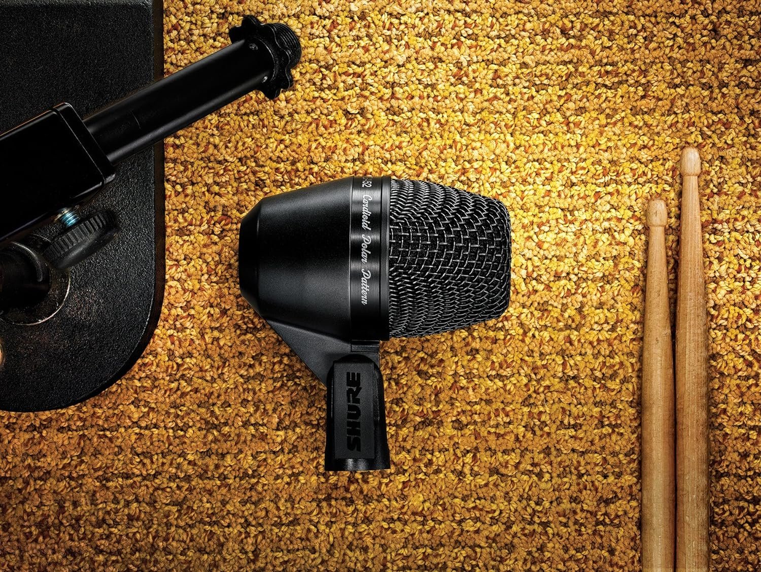 Shure PGA52 Dynamic Kick Drum Microphone with Cardioid Pickup Pattern - Image 5