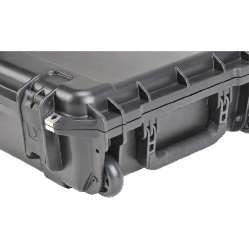 SKB 3I-3614-6B-E iSeries 36.50" x 14.50" x 6" - Empty w/Wheels, Black - Image 6