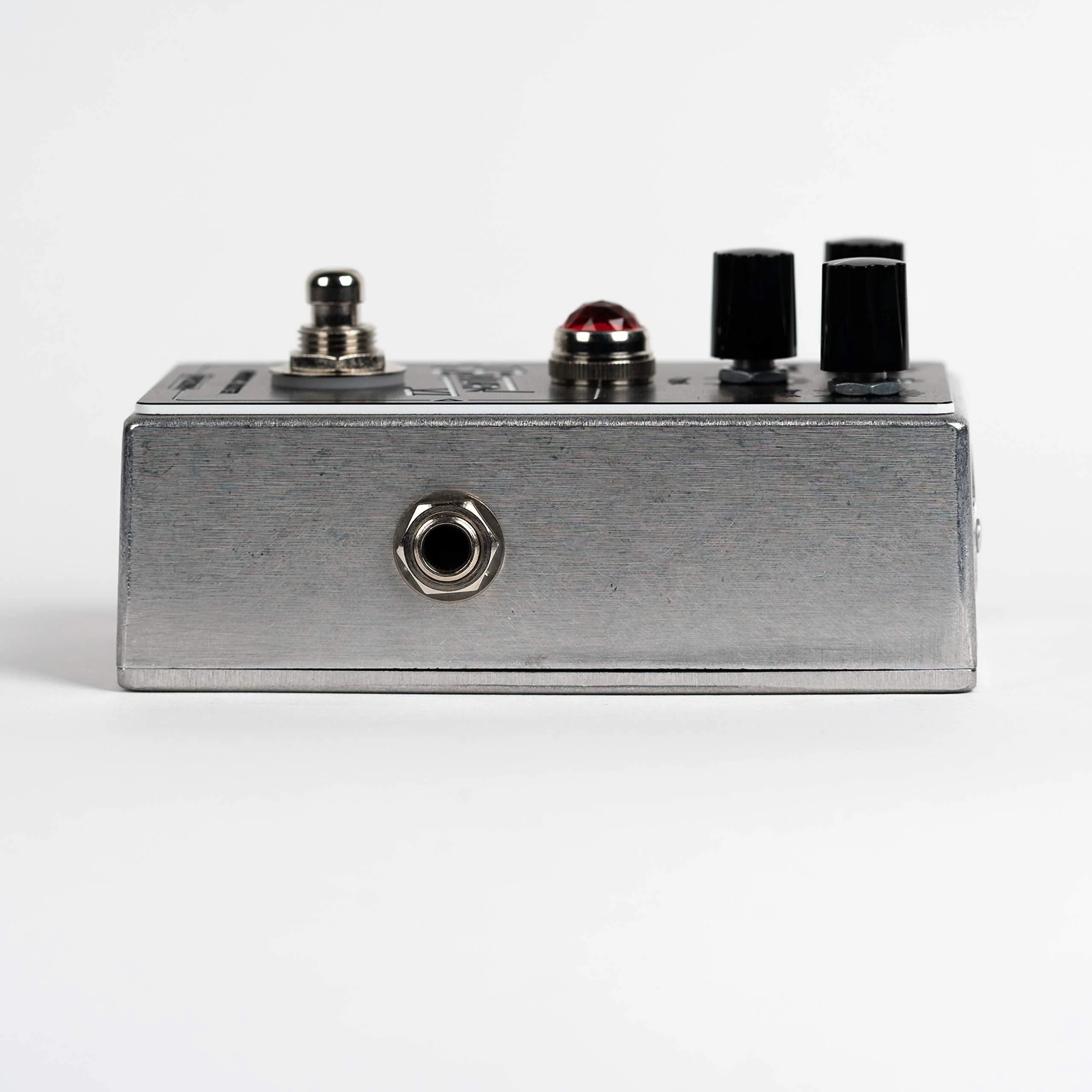 Spaceman Saturn VI: Harmonic Booster Guitar Effects Pedal - Standard Edition with Boost, Tone and Drive Controls - Image 4