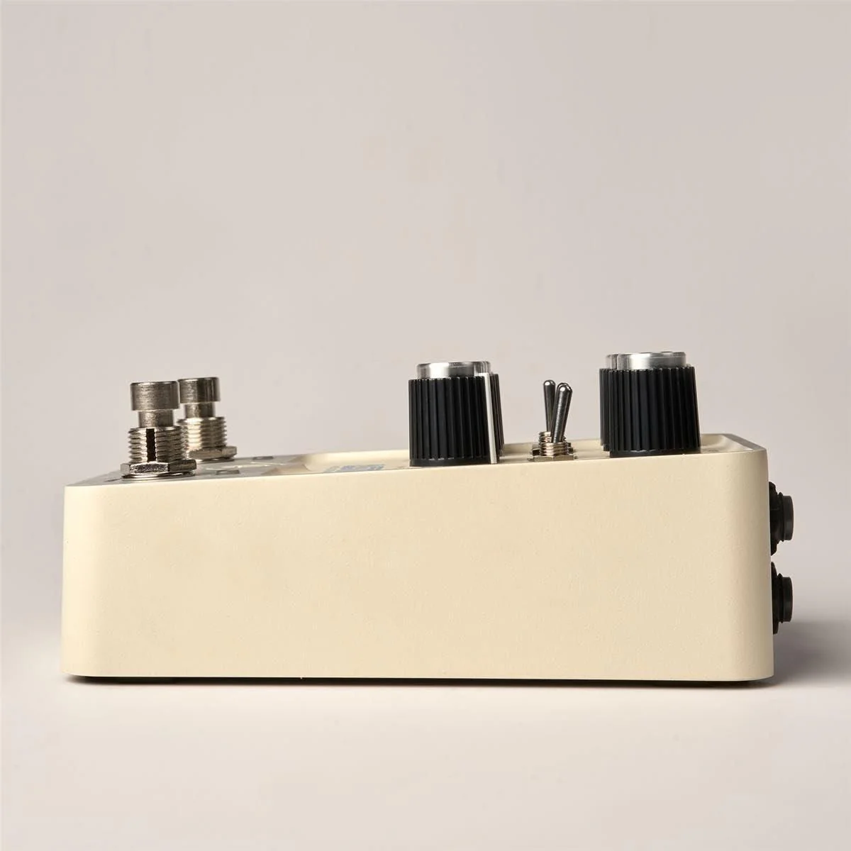 Universal Audio UAFX Astra Modulation Pedal - Image 6