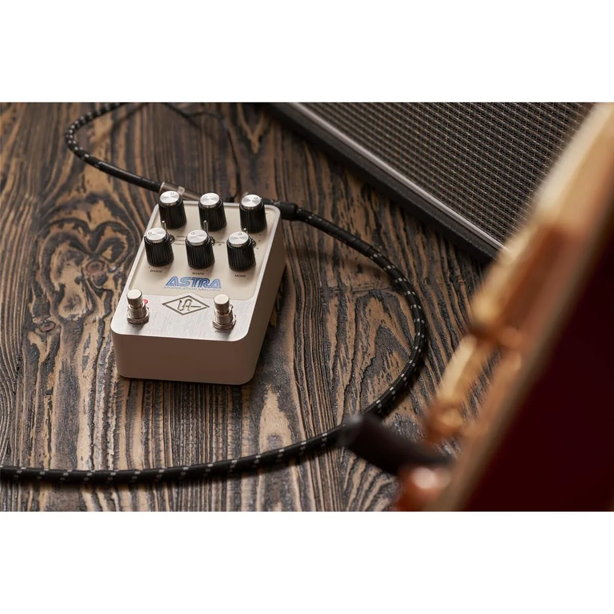 Universal Audio UAFX Astra Modulation Pedal - Image 7